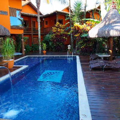 HOSPEDAGEM em COSTA ESMERALDA e Região